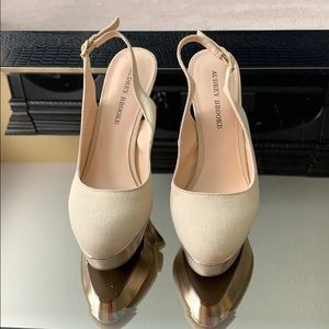 Audrey Brooke sling back.